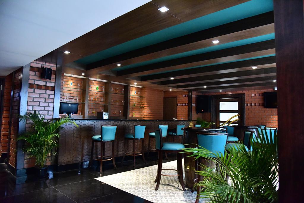 The Royal Comfort Bangalore Bagian luar foto