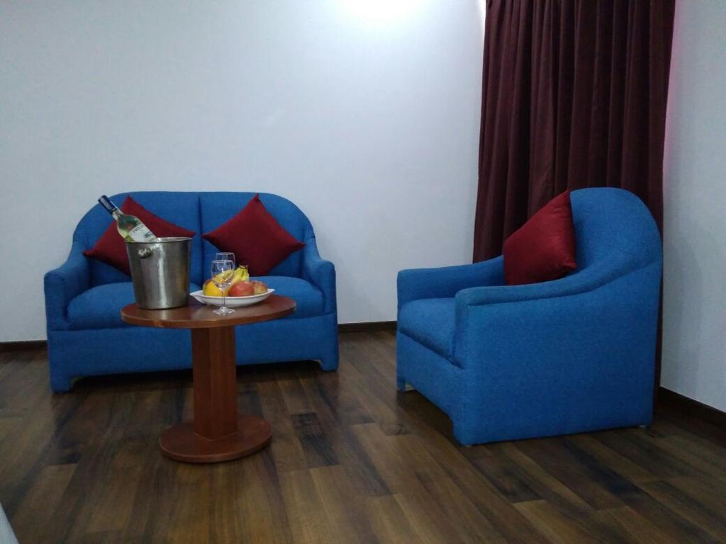 The Royal Comfort Bangalore Bagian luar foto