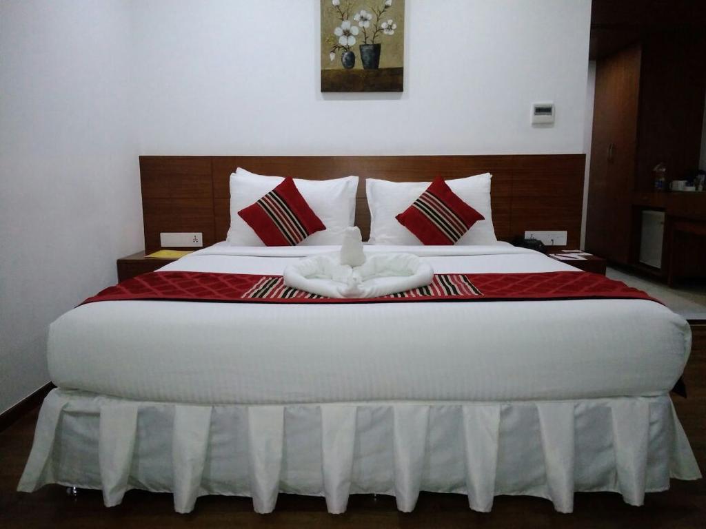 The Royal Comfort Bangalore Bagian luar foto