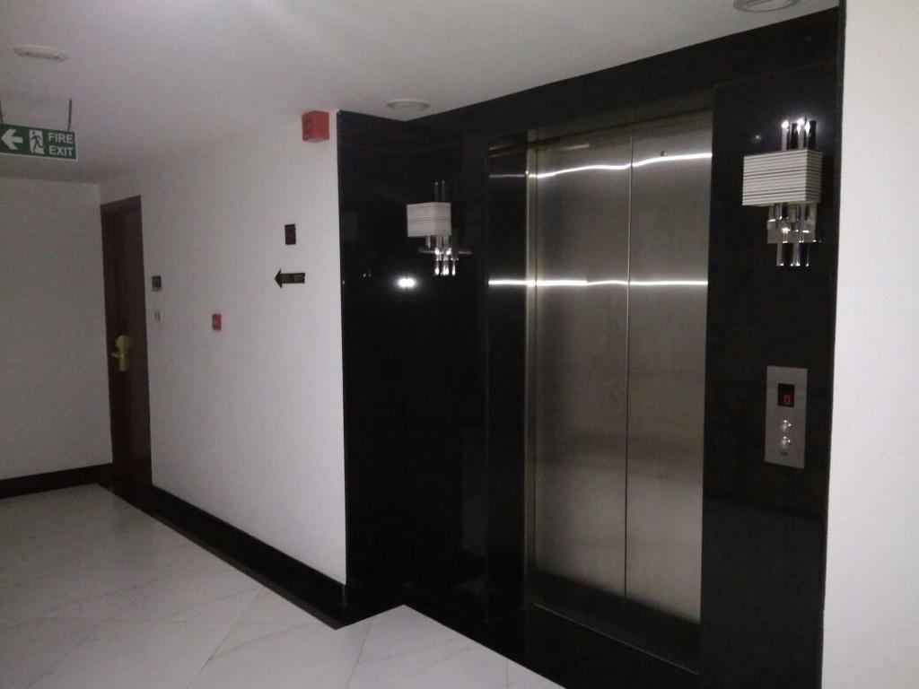 The Royal Comfort Bangalore Bagian luar foto